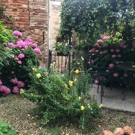 Alba Da Gio Apartment